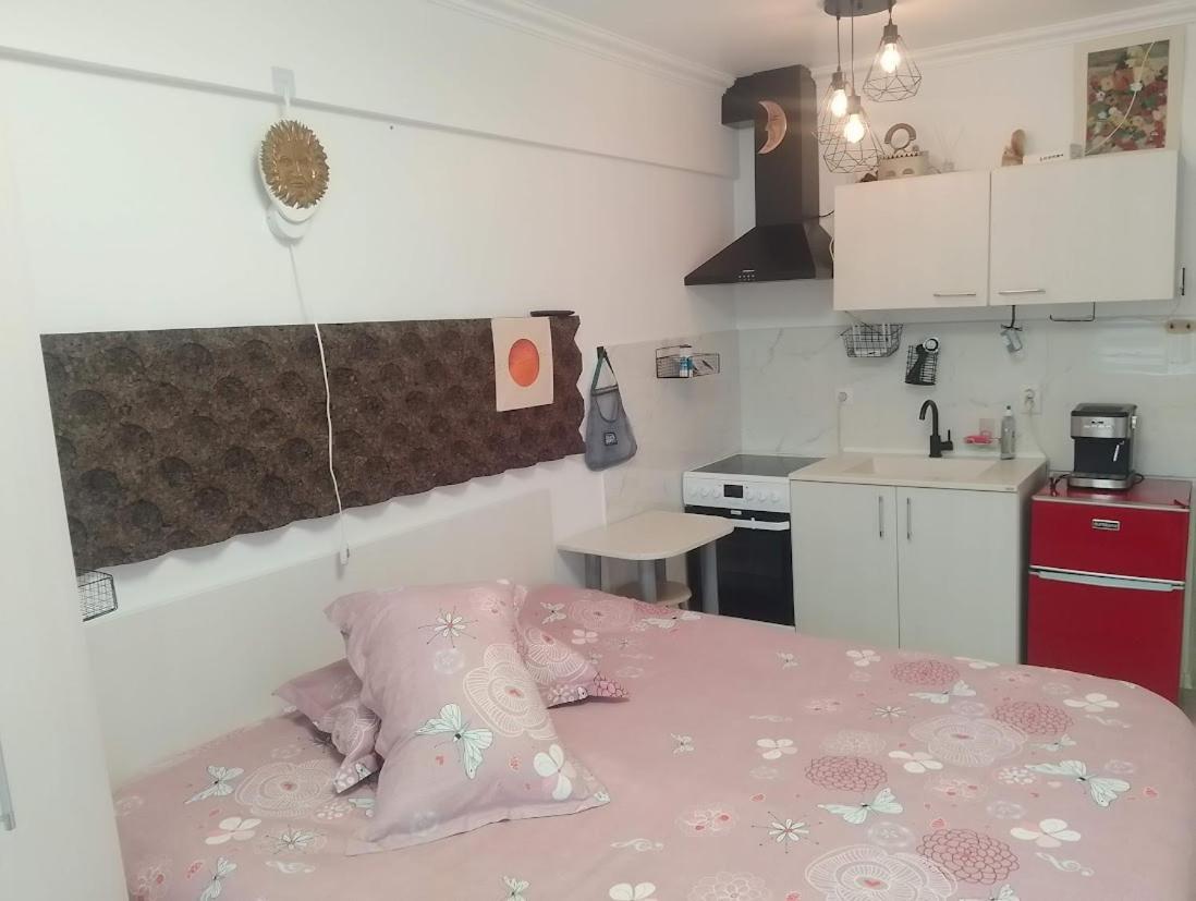 1 Small Studio, Central, Self Check In Sinaia Zewnętrze zdjęcie